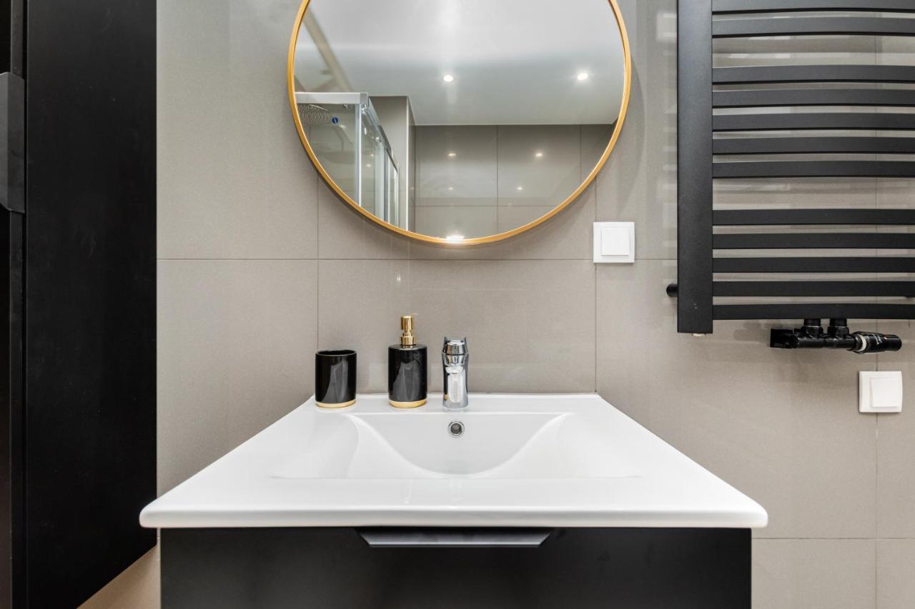 Aleja Sikorskiego 18 By Homeprime Warsaw Exterior photo